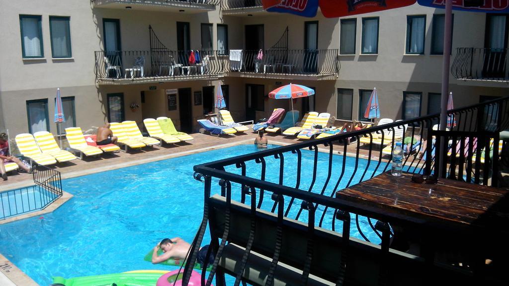 פאטהיה Poppy Apartments חדר תמונה