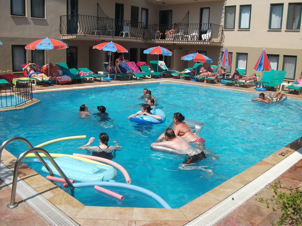 פאטהיה Poppy Apartments חדר תמונה